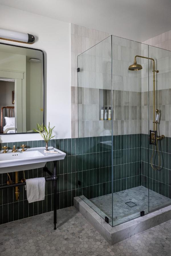 The Richland Hotell Orange Eksteriør bilde